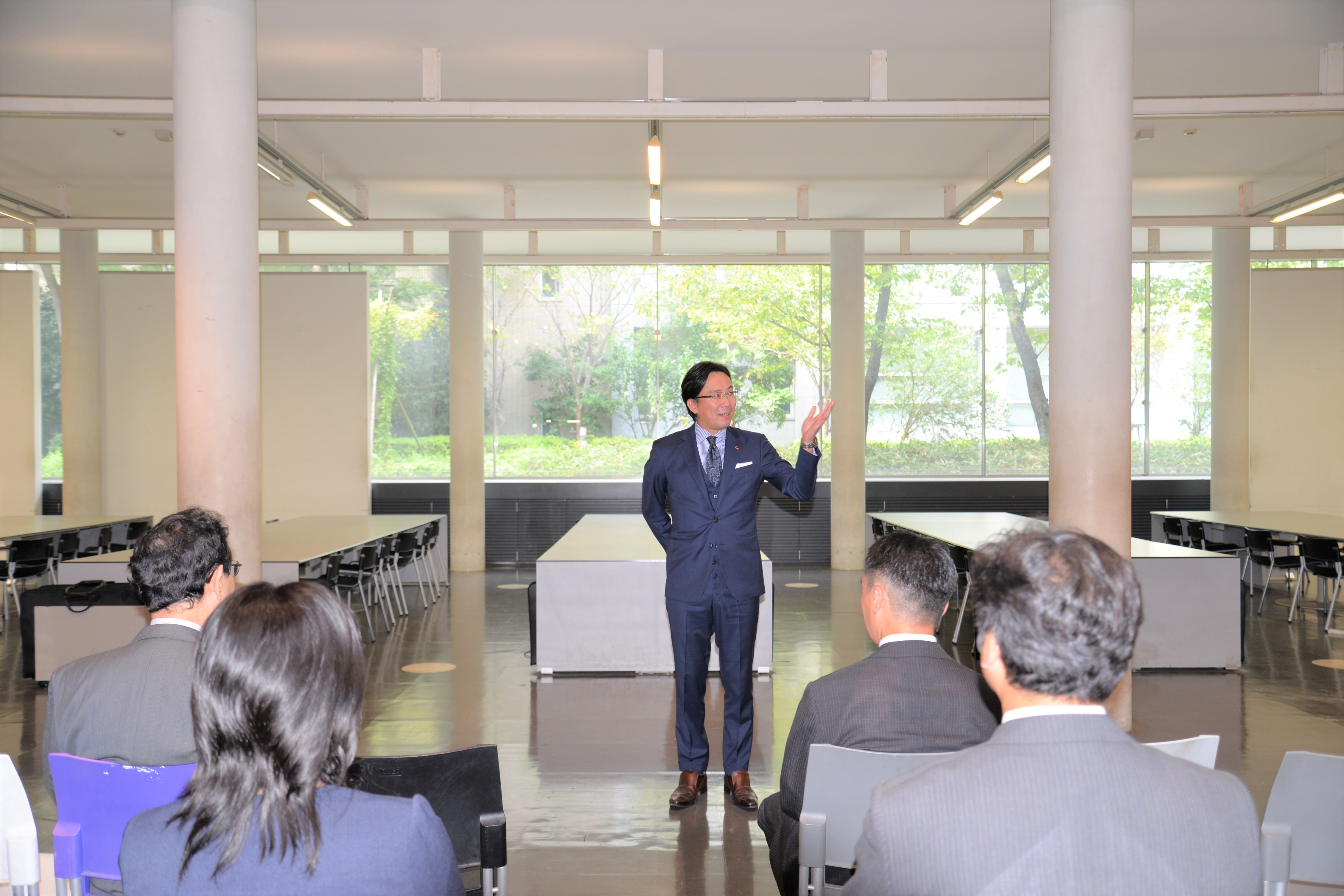 東京都市大学CSR私募債贈呈式
