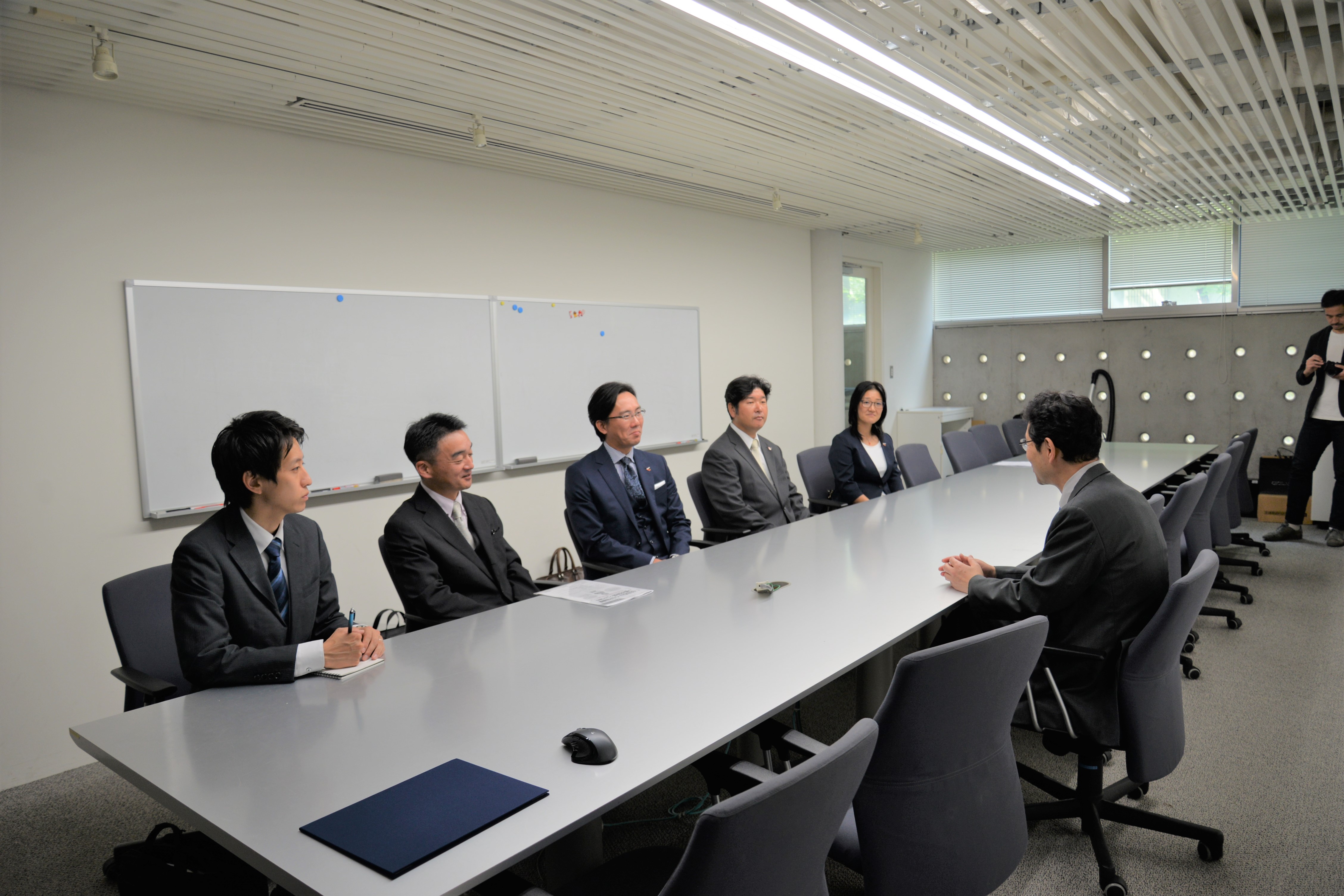 東京都市大学CSR私募債贈呈式